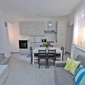 Vakantiehuis Casa Carma, Porto Ceresio